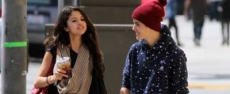 Justin Bieber confirma que sigue con Selena Gomez