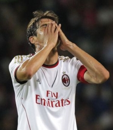 Kaká renuncia a su sueldo mientras esté lesionado