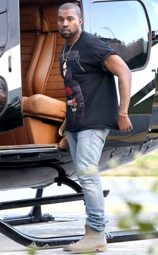 Kanye West quiere que la guardia presidencial francesa vigile su boda.