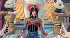 ¡Katy Perry quiere ser una Illuminati!