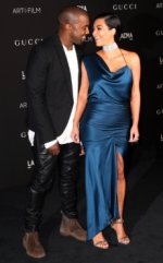 Kim Kardashian utiliza ‘monitores de fertilidad’ para intentar quedarse embarazadalñ.
