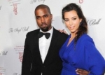 Kim Kardashian y Kaney West equipan sus baños con oro