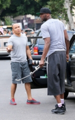 ¡Lamar Odom es demandado por el paparazi que agredió hace algunos meses!