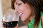 Las mujeres inteligentes beben más alcohol
