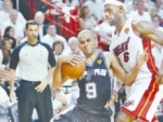 Leonard conduce la victoria de los Spurs en Miami