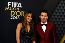 Lionel Messi vuelve a sorprender con su look para el Balón de Oro