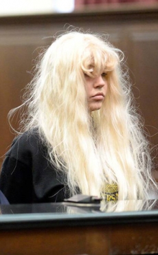 Los doctores de Amanda Bynes creen que está