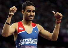 Luguelín solicita Danilo arreglo pistas atletismo