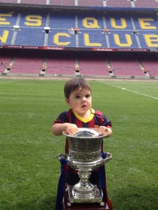 ¡Milan celebra su primera copa con sus papás, Shakira y Piqué!