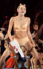 Miley Cyrus ya no estará en la portada de Vogue