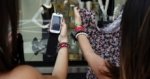 Mirar en las tiendas pero comprar más barato con el móvil