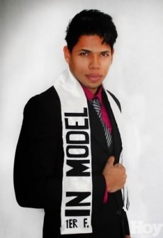 Modelo dominicano gana certamen