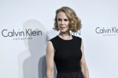 Nicole Kidman, arrollada por un fotógrafo que circulaba en bici por la acera