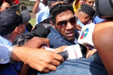Omega está preso otra vez