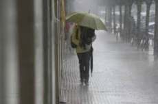 Onamet: el acercamiento de una vaguada al país provocará un incremento de las lluvias