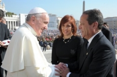 Papa Francisco incluye a República Dominicana en sus oraciones