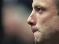 Pistorius se declara inocente en inicio de juicio