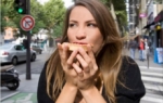 Por qué no es bueno comer de pie