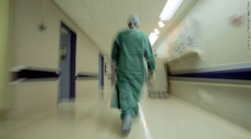 Por qué nunca deberías ir a un hospital en julio