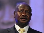 Presidente de Uganda firme ley castiga con cadena perpetua a los gays