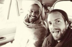 Ricky Martin podría estrenar romance con artista español