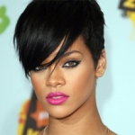 Rihanna logra protección contra acosador
