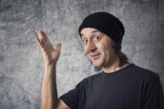 ¿Sabías que ser feo tiene sus beneficios? Comprobado científicamente