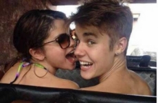 Sexting, nueva adicción erótica de Selena Gomez y Justin Bieber