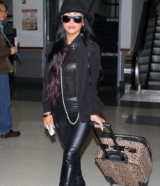 Snooki se queja de sus senos