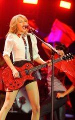 Taylor Swift: “La gente no escucharía mis canciones si no fueran de despecho”
