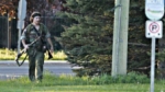 ¡Terror en Canadá! Tipo vestido de Rambo mató 3 policías y sigue suelto