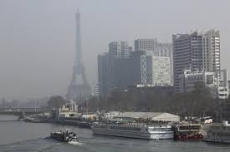 Tres días de transporte público gratuito en París contra la contaminación