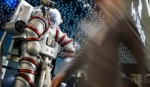 Un inventor presume su traje de buceo al estilo ‘Iron Man’