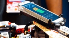 Un robot de Lego pulveriza el récord mundial de Cubo de Rubik