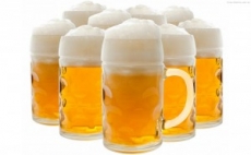 Venderán cerveza en sobre para cuidado de medio ambiente