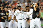 Venezolano Álvarez lanza extraño no hitter