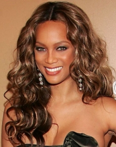 Victoria Secret's a Tyra Banks: «Al público le gustan modelos más jóvenes, no las veteranas»