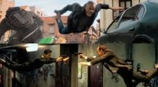 Will Smith se marca un 'Matrix' y se persigue en moto a sí mismo en este clip exclusivo de 'Géminis'
