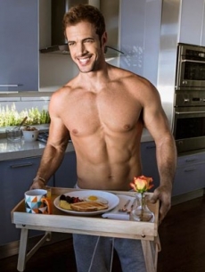 William Levy ya no posará con poca ropa: