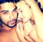 Wilmer Valderrama publica fotos de Demi Lovato... ¡desnuda!