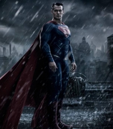 ¡Ya tenemos póster de 'Batman V Superman: Dawn Of Justice'!