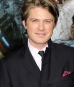 Zac Hanson llama 'perra borracha' a fan